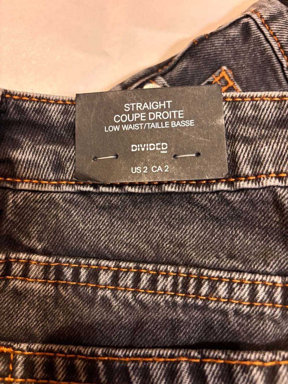 Divided H&M Straight Low Waist Black Denim Baggy Jeans Women's Size US 2 - Picture 2 of 5